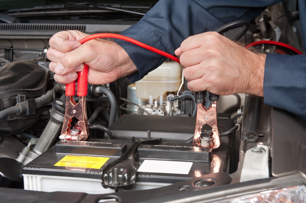 The Car Battery Guide for Warm & Cold Weather